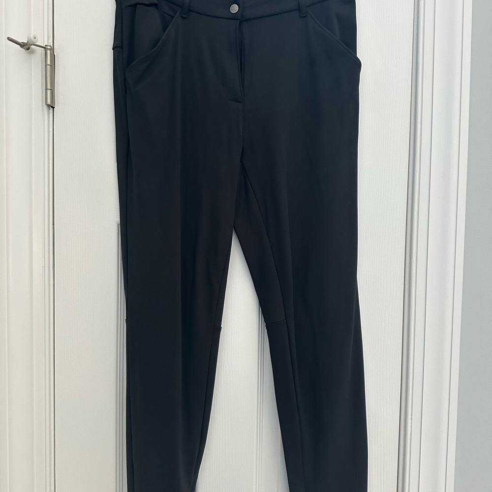 Alia Black Women's Black Golf Pants
